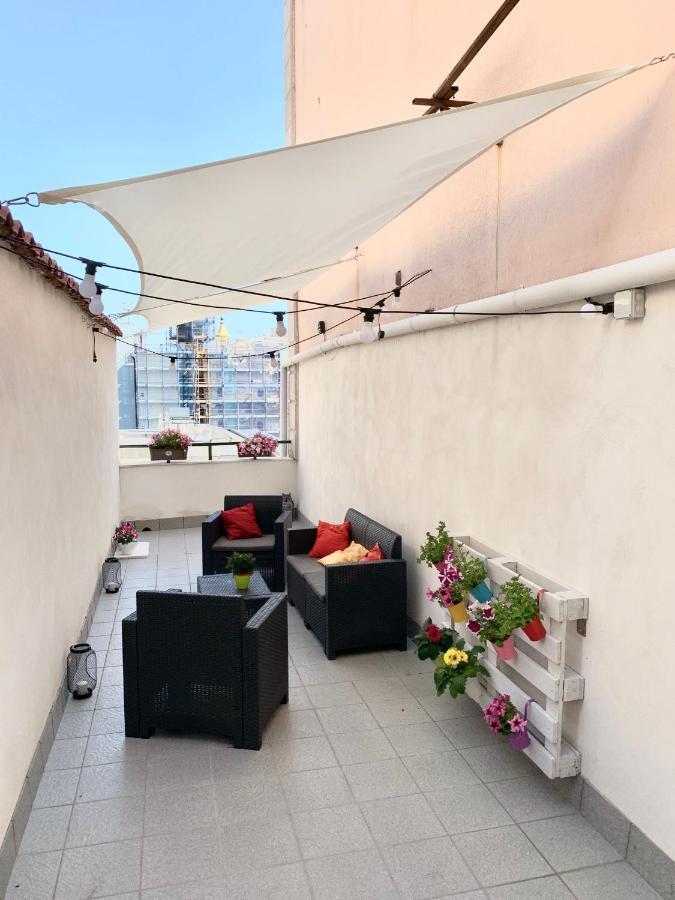 La Terrazza Sul Porto Nápoles Exterior foto